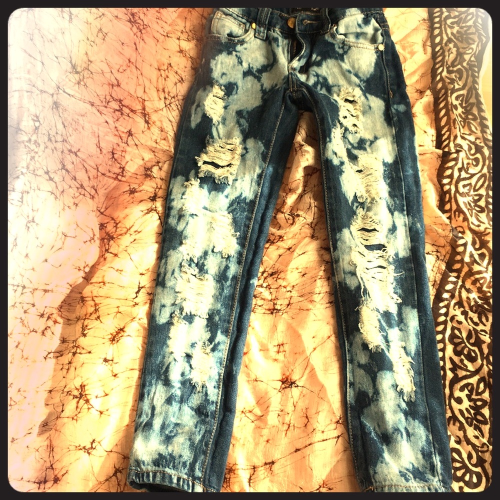 🎀Girls🎀Acid washed distressed jeans
